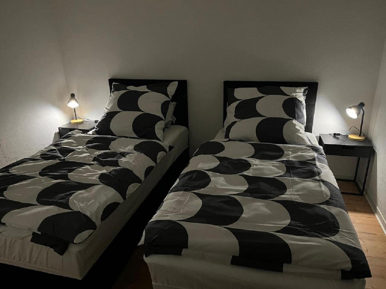 Ferienwohnung Am Knoops Park Бремен Экстерьер фото