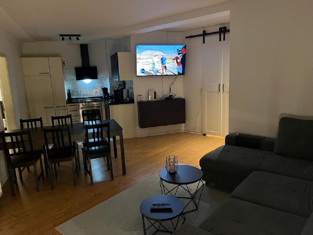 Ferienwohnung Am Knoops Park Бремен Экстерьер фото